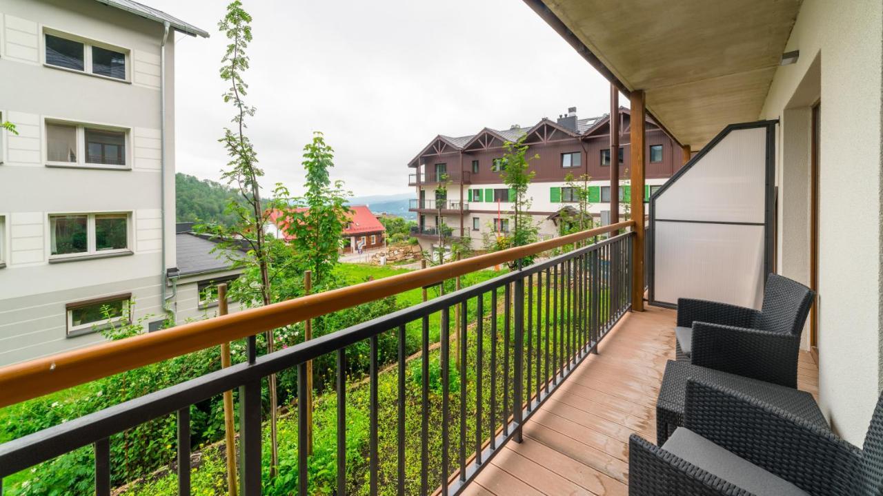Apartamenty Sun & Snow Karpatia Karpacz Exteriör bild